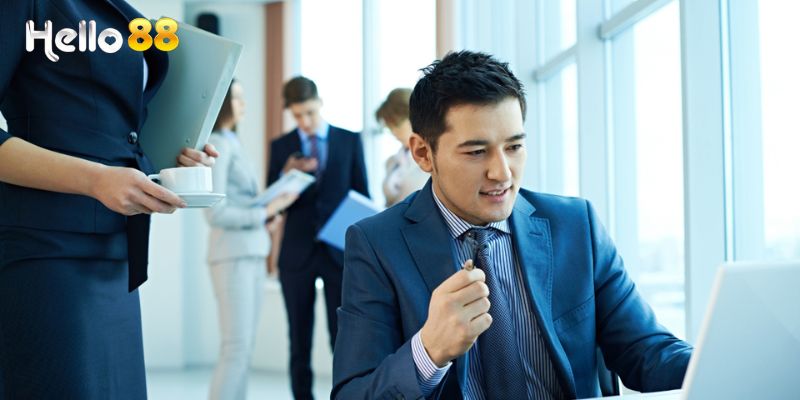 Tác Giả Hello88 – Đội Ngũ Chuyên Gia Cá Cược Hàng Đầu 3 Quá trình đồng hành và phát triển của tác giả Hello88 - Hoàng Anh Tuấn